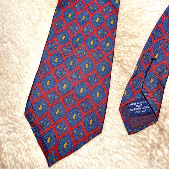 Silk Tie Gap - Picture 2 of 6